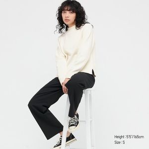 Uniqlo Off White Mock Neck Sweater